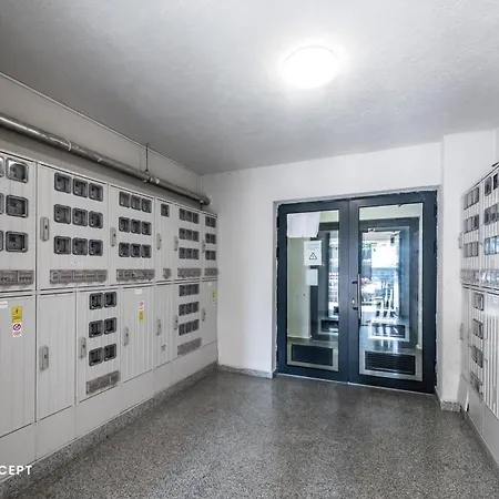 Plaza 342 * Bükreş